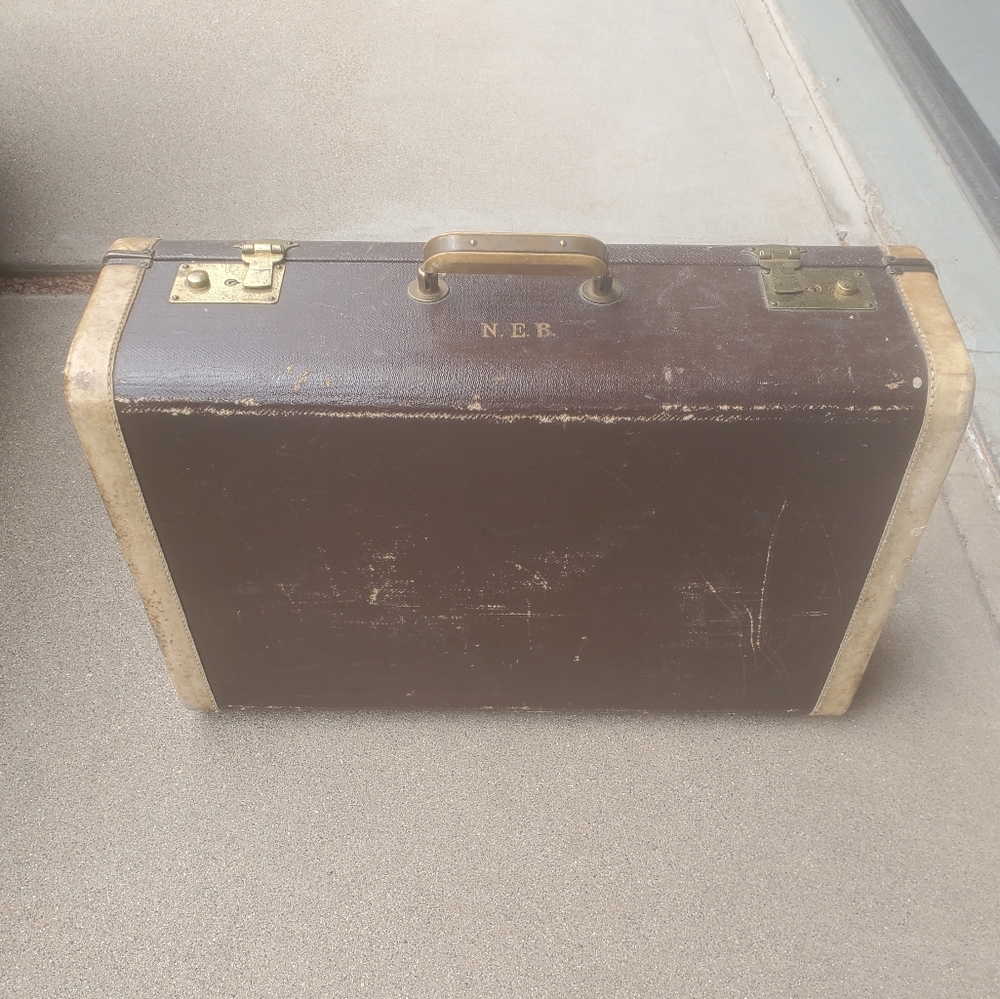 Vintage Brown Leather-bound Brass Hardware Wood Handle Satin Lined Hard Suitcase